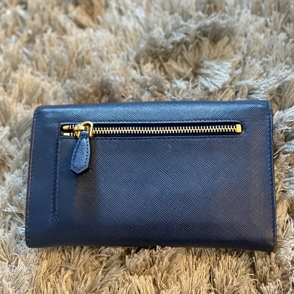- Prada Saffiano leather wallet blue - Picture 2 of 14